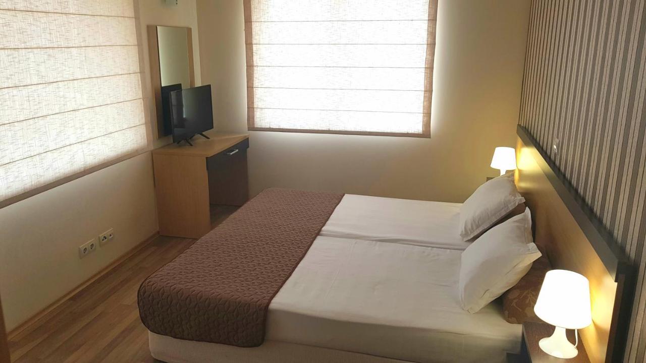 Obzor Beach Resort Apartment G-109 Esterno foto