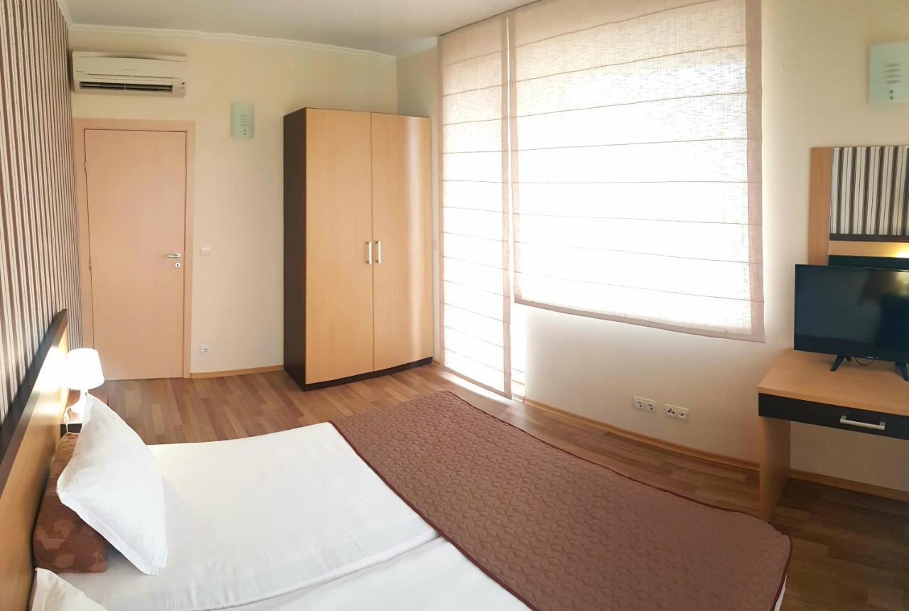 Obzor Beach Resort Apartment G-109 Esterno foto